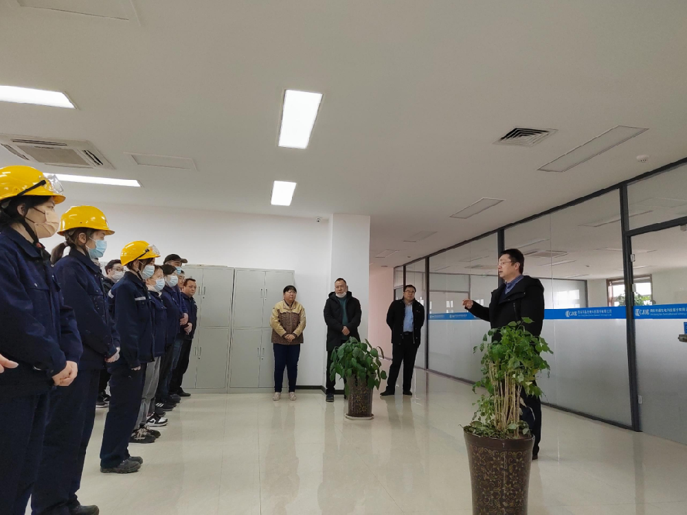 众志成城抗疫情 坚守岗位保生产